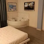 Appartement Garda Fantasy - Jacuzzi Desenzano del Garda