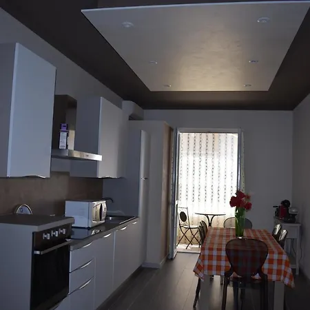 Garda Fantasy - Jacuzzi Apartman *