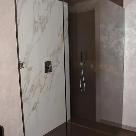 Apartman Garda Fantasy - Jacuzzi Desenzano del Garda