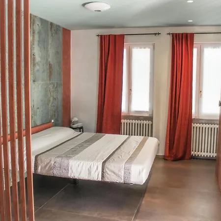 Apartman Garda Fantasy - Jacuzzi Desenzano del Garda